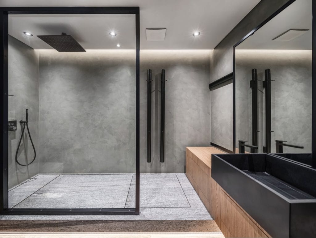 Shower styles-doorless shower
