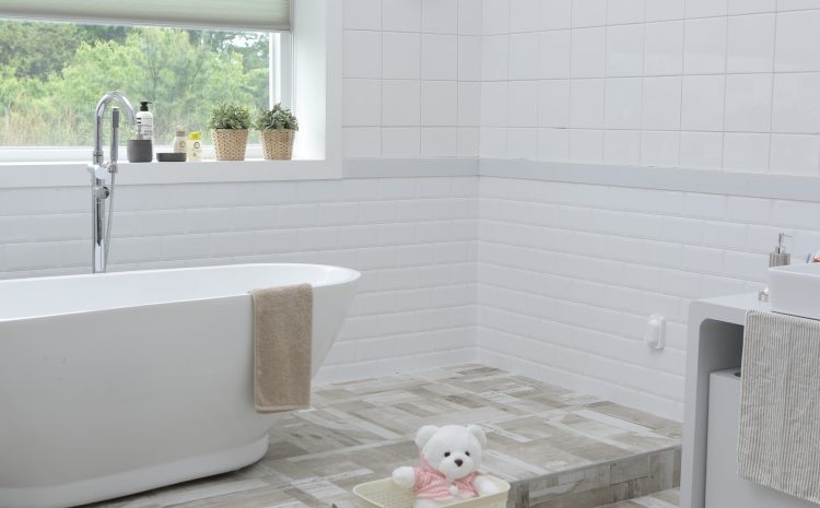  Bathroom Remodel Project: 12 Ideal Flooring Options